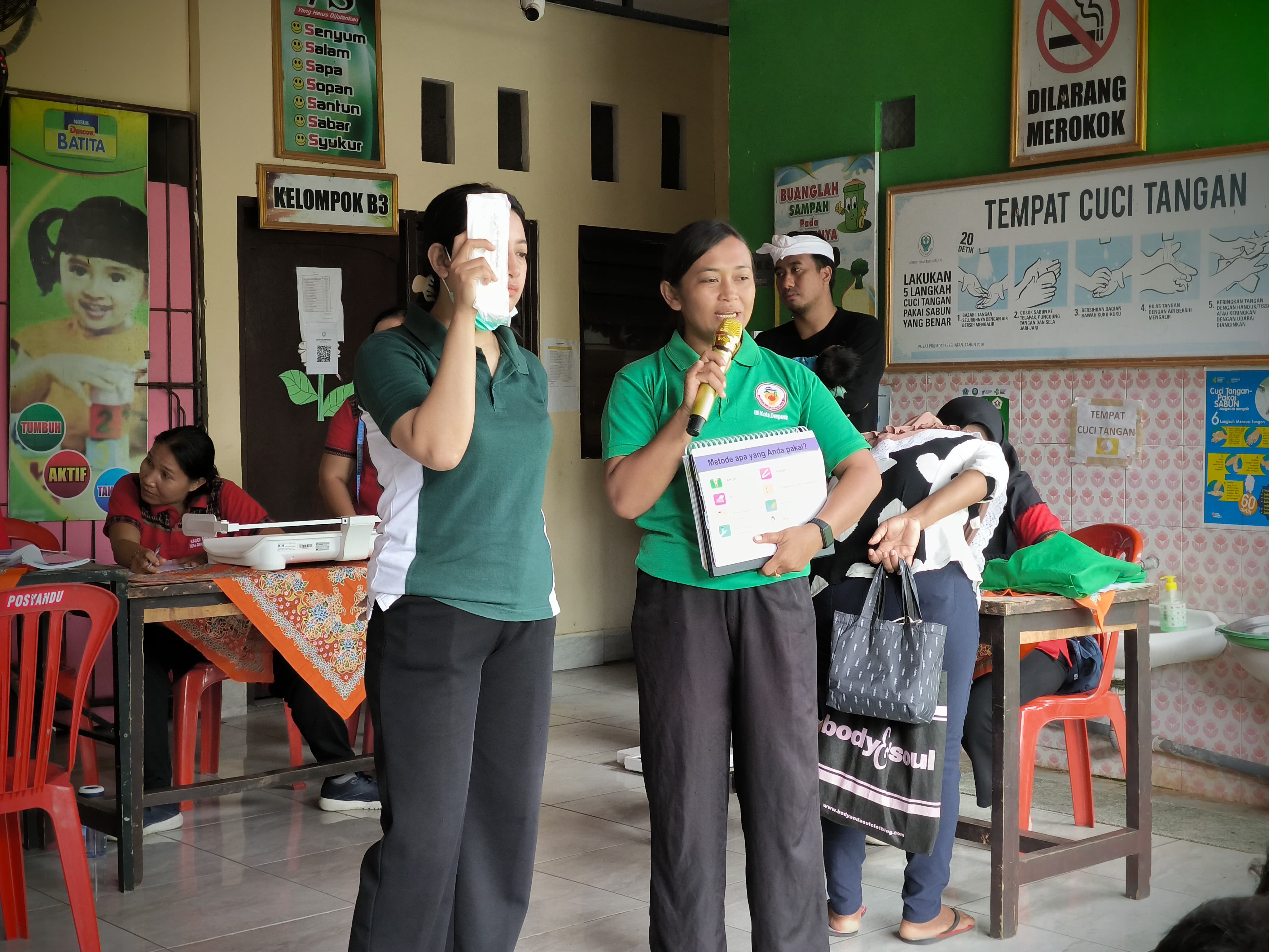 Kegiatan Posyandu Primer di Banjar Mandala Sari dan Lingkungan Asrama Yangbatu