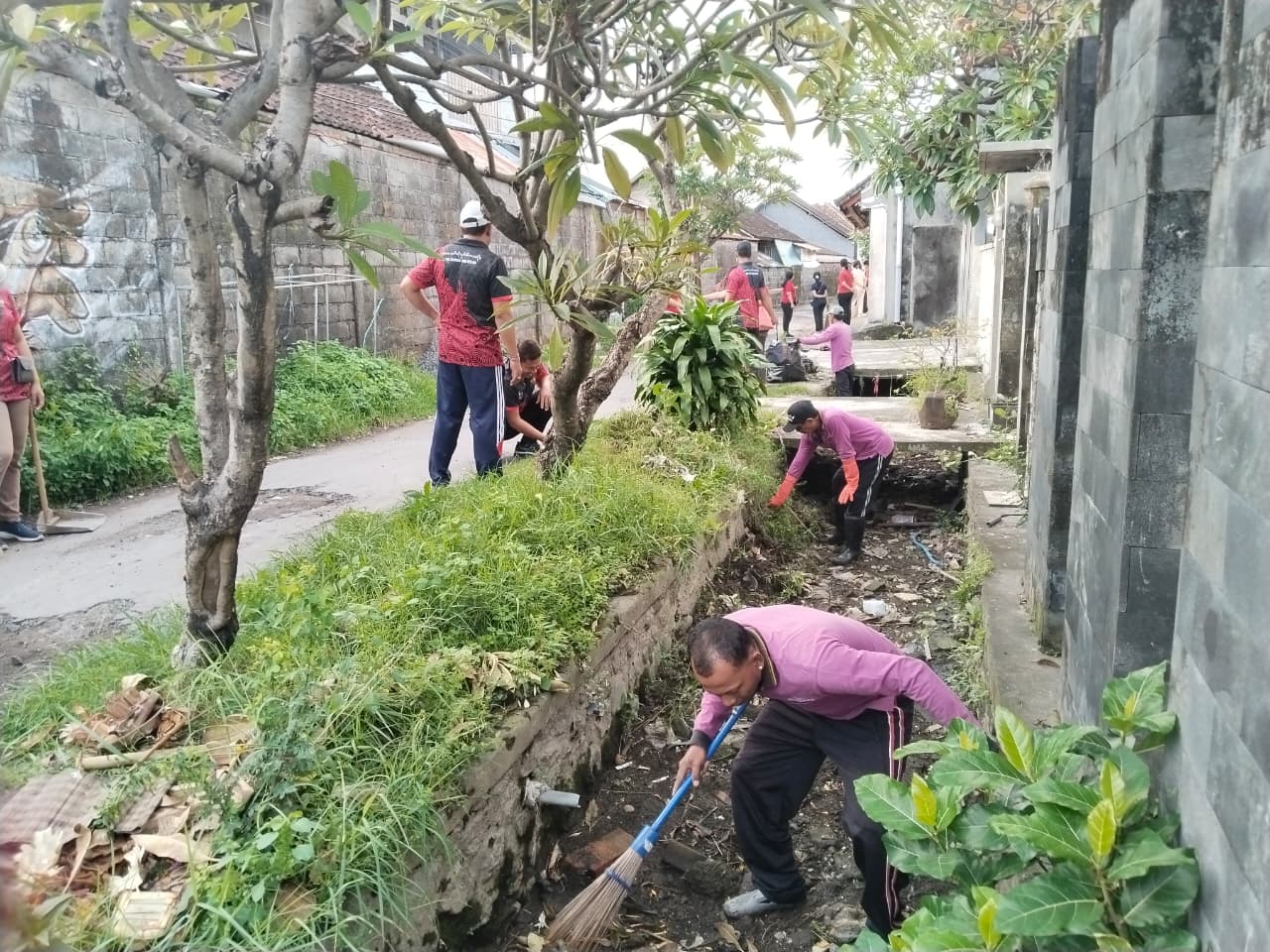 Aksi Bersih - Bersih Bergerak Serentak Demi Denpasar