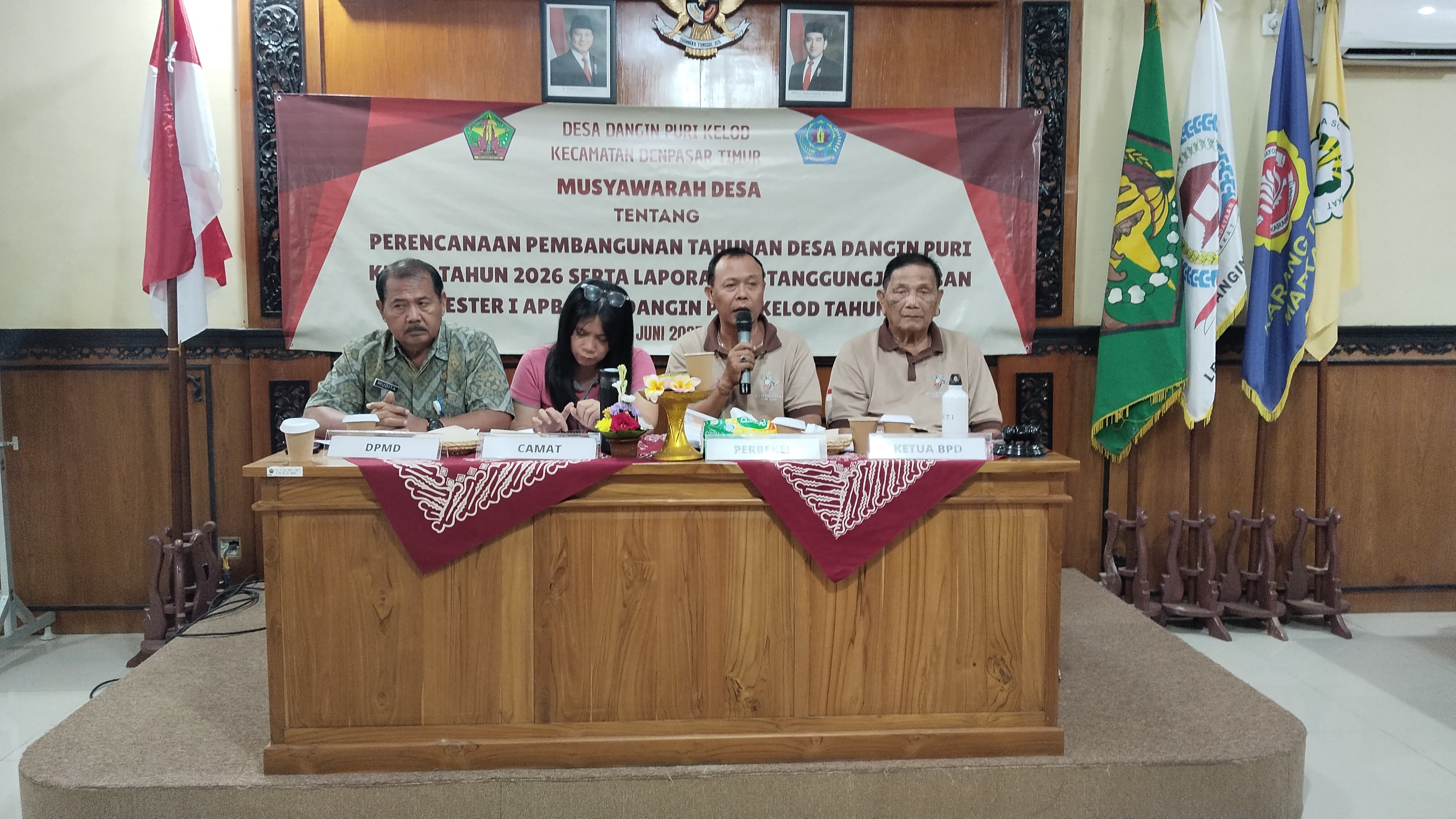 Musyawarah Desa tentang Perencanaan Pembangunan Tahunan Desa Dangin Puri Kelod Tahun 2026 serta Laporan Pertanggungjawaban APBDES Tahun 2025