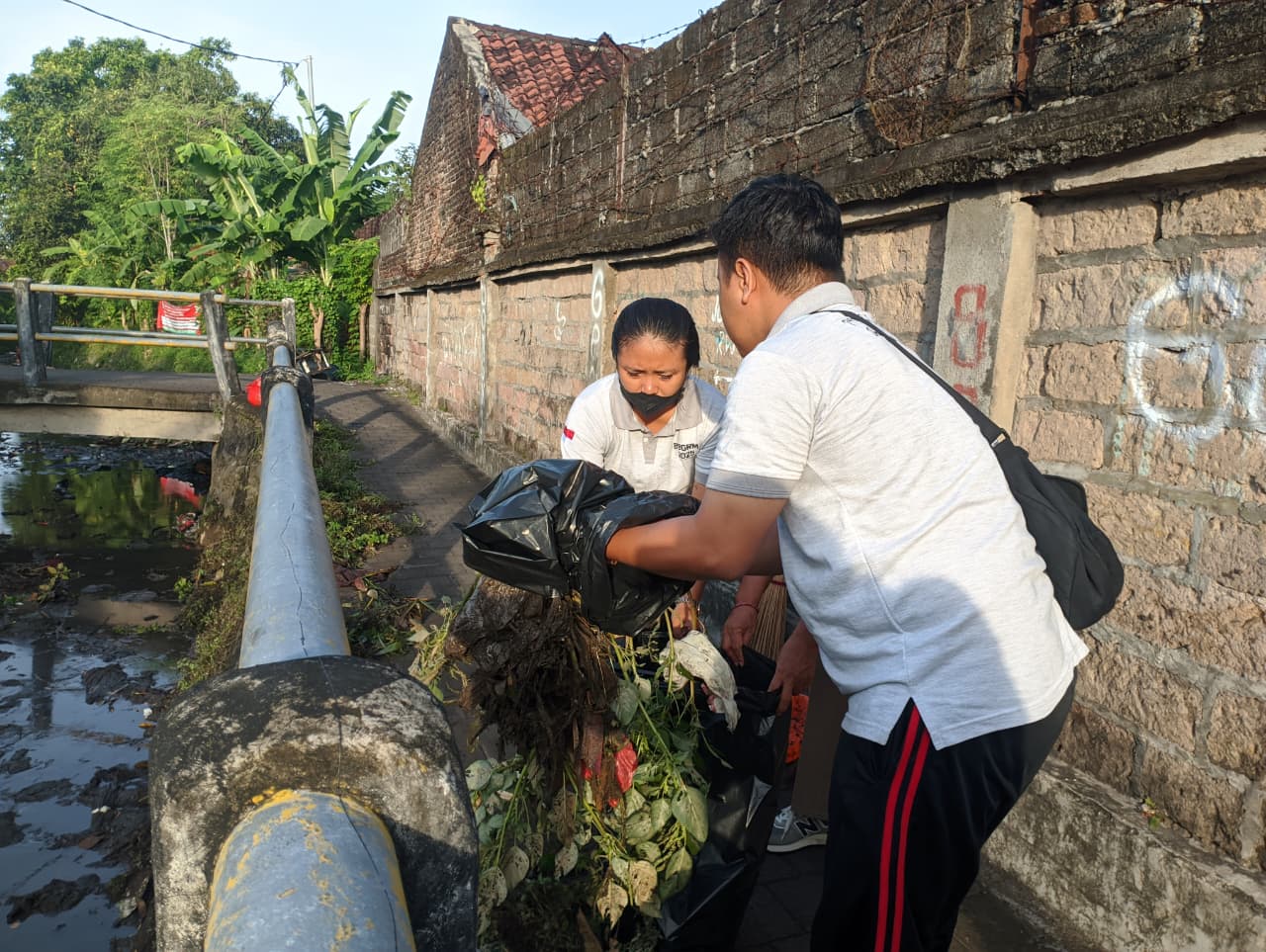 Gambar 4